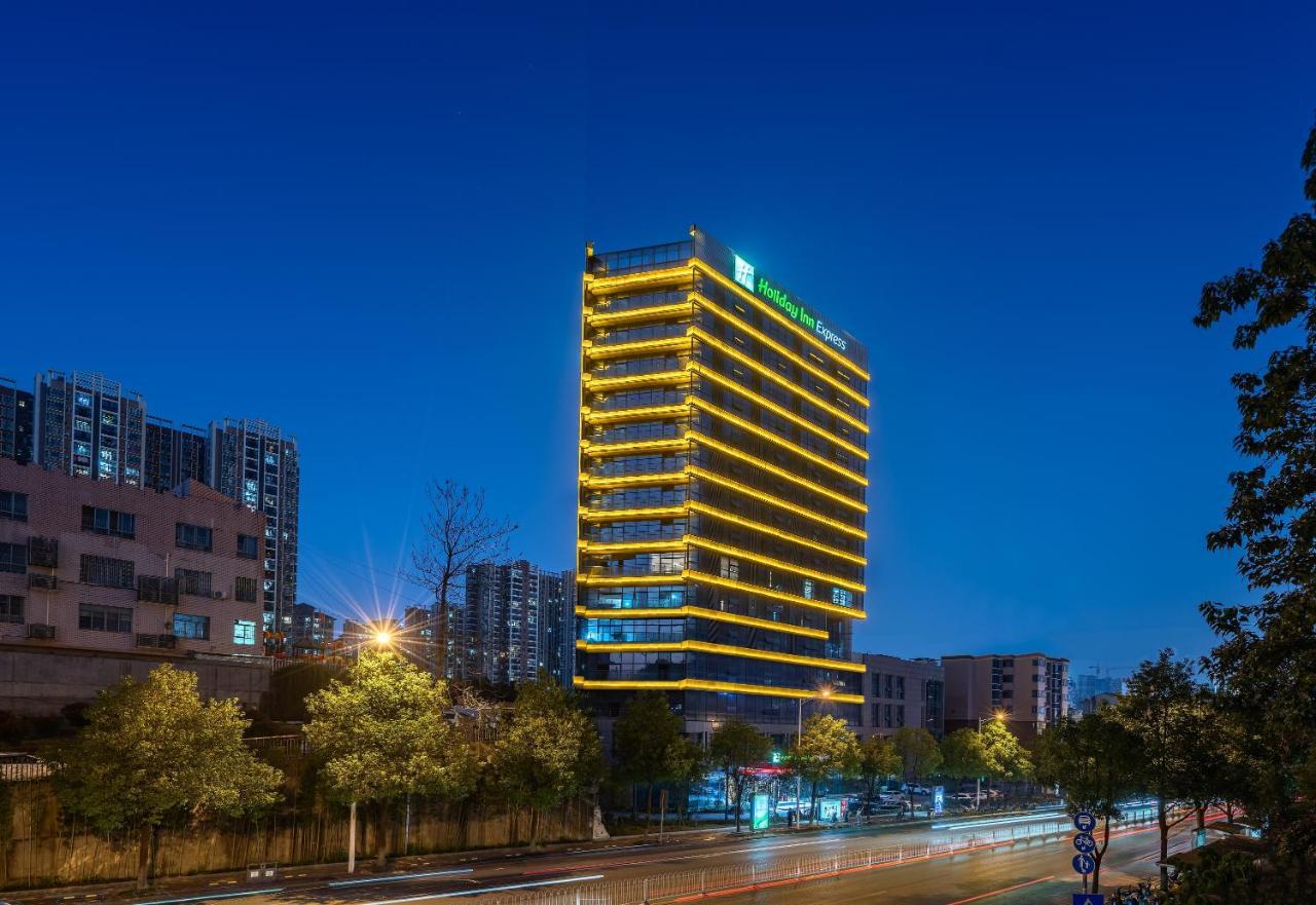 Holiday Inn Express Changsha Shifu By Ihg Exteriör bild